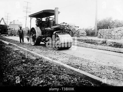 road roller, 1920-30 Stock Photo