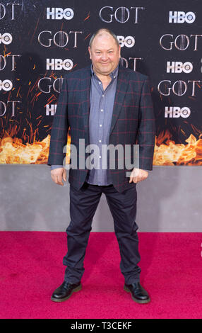 NEW YORK, NY APRIL 03: Mark Addy attends HBO 'Game of Thrones' final season premiere at Radio City Music Hall on April 03, 2019 in New York City. Stock Photo