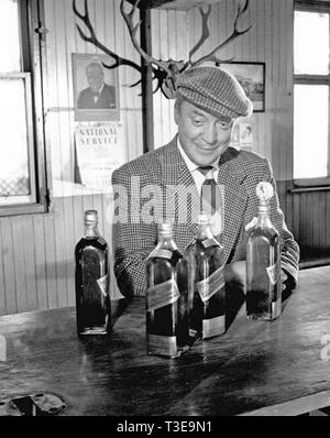 WHISKY GALORE 1949 Ealing Studios film with Basil Radford Stock Photo