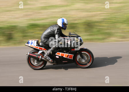 Chorley, Lancashire, UK. April, 2019. Hoghton Tower 43rd Motorcycle Sprint. Rider 224 Gary Pickering from Darwen riding a 1990 40cc Yamaha FZR 400 motorbike. Stock Photo