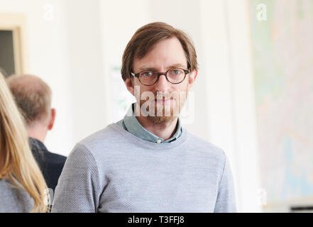 Potsdam, Germany. 09th Apr, 2019. The actor Hendrik von Bültzingslöwen is on set during the shooting of the second season of the ZDF series 'Soko Potsdam'. Credit: Annette Riedl/dpa-Zentralbild/ZB/dpa/Alamy Live News Stock Photo