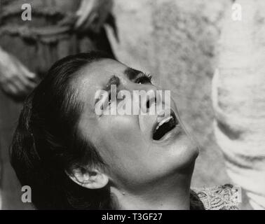 Ifigeneia Iphigenia Year : 1977 Greece Director : Michel Cacoyannis Irene Papas Stock Photo