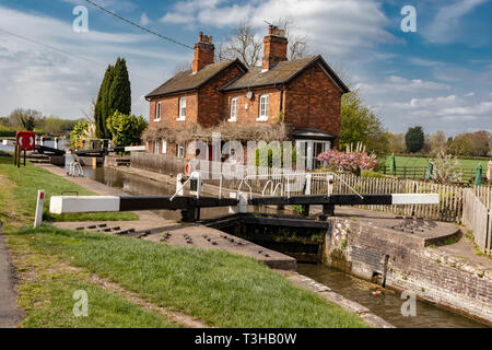 lock keepers shardlow derbyshire cottages cottage alamy trent canal mersey similar