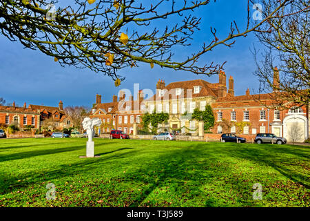 Choristers Square, Cathedral Close, Salisbury, Wiltshire, England, UK Stock Photo