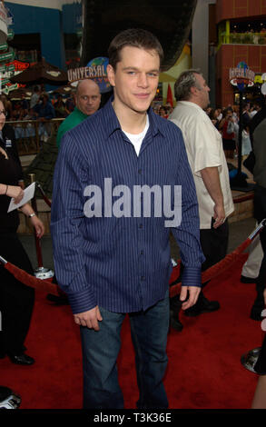 LOS ANGELES, CA. June 06, 2002: Actor MATT DAMON at the world premiere, in Hollywood, of his new movie The Bourne Identity. © Paul Smith / Featureflash Stock Photo