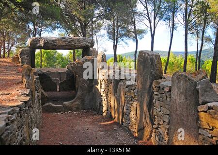 Tomb, Dolmen des Fades, in Pepieux, HÃ©rault, region of Occitania, Southern France, Europe Stock Photo