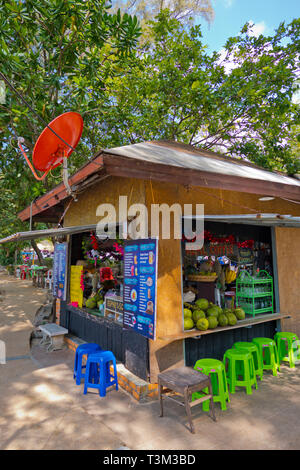 Juice stall, seaside promenade, Hat Noppharat Thara, Krabi province, Thailand Stock Photo