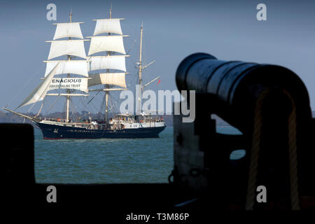 Jubilee,Sailing,Trust,tall,ship,gaffer,old,sail,training,Tenacious, Fort, Victoria,The Solent,Cowes,isle of Wight,England,UK, Stock Photo