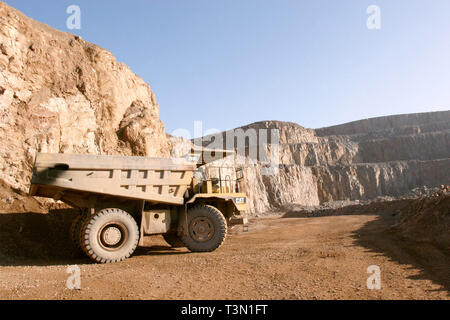 Hanson Aggregates at Machen Quarry in Newport South Wales. 05/10/2005 Stock Photo