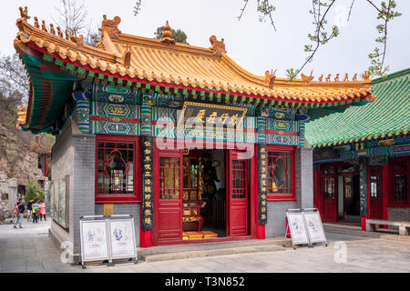 Chinese Temple, The Thousand Buddha Mountain, Jinan, Shandong Province, China Stock Photo