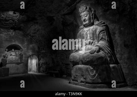 Buddha, Thousand Buddha Mountain, Qianfo Mountain, Wanfo Cave, Jinan, Shandong Province, China Stock Photo