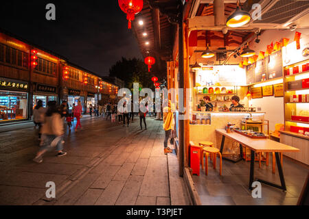 Sanfang Qixiang, Fuzhou, China - April 05, 2019 : Night view of the famous historic and cultural area Sanfang Qixiang (Three Lanes and Seven Alleys) Stock Photo