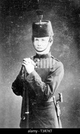 Victorian 1853 Enfield bayonet Stock Photo - Alamy