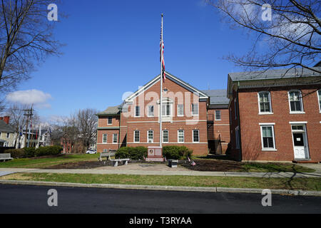 Exterior of the Warren County Courthouse in Belvidere, New Jersey.  The building was constructed in 1826. Stock Photo