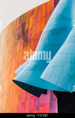 Curved colored facade of the Museum of Pop Culture, MoPOP, detail, architect Frank Gehry, Seattle, Washington, USA Stock Photo