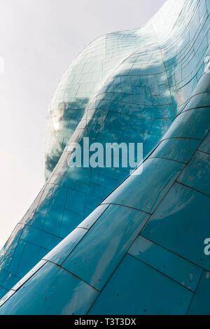 Curved colored facade of the Museum of Pop Culture, MoPOP, detail, architect Frank Gehry, Seattle, Washington, USA Stock Photo