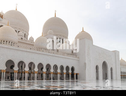 Abu Dhabi, UAE - March 31. 2019. White Sheikh Zayd Grand Mosque Stock Photo