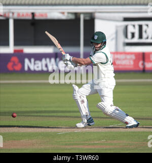 Leicester, UK. 11th April , 2019. New Zealand international Hamish Rutherford cuts for 4 during the Specsavers County Championship match between Leicestershire and Worcestershire at Grace Road, Leicester, England on 11 April 2019. Photo by John Mallett. Editorial use only, license required for commercial use. No use in betting, games or a single club/league/player publications. Credit: UK Sports Pics Ltd/Alamy Live News Stock Photo