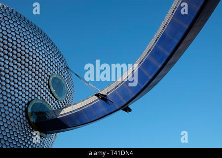 England, West Midlands, Birmingham City. Abstract shapes of the modern Selfridges building, part of the Bull Ring shopping centre in Birmingham. Stock Photo