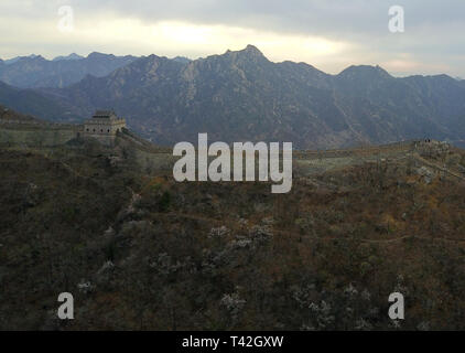 (190413) -- BEIJING, April 13, 2019 (Xinhua) -- Aerial photo taken on ...