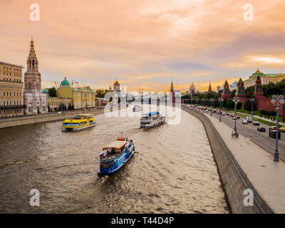 Russia, panoramic view of Moscow city center at sunset, with kremlin, cathedral of Christ the Saviour and Moskva river Stock Photo