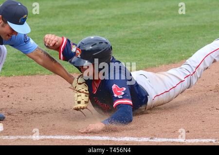 Trenton Thunder catcher Jorge Saez runs to third base during a playoff game  Stock Photo - Alamy