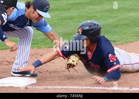 Trenton Thunder catcher Jorge Saez runs to third base during a playoff game  Stock Photo - Alamy