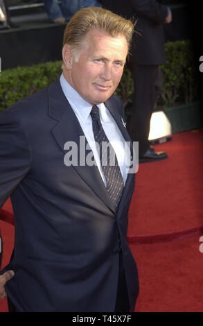 LOS ANGELES, CA. March 09, 2003: MARTIN SHEEN at the 9th Annual SCREEN ACTORS GUILD AWARDS in Los Angeles. © Paul Smith / Featureflash Stock Photo