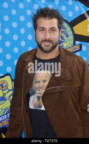 JOEY FATONE 2003 MTV MOVIE AWARDS ARRIVALS SHRINE AUDITORIUM LOS