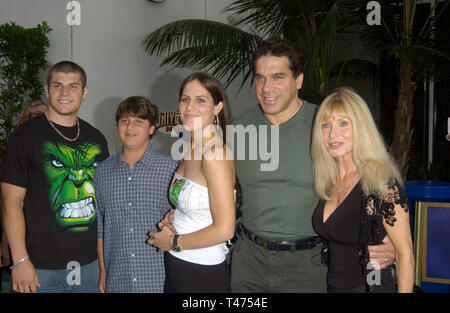 Lou Ferrigno, his wife Carla Ferrigno and their family attend the Los ...