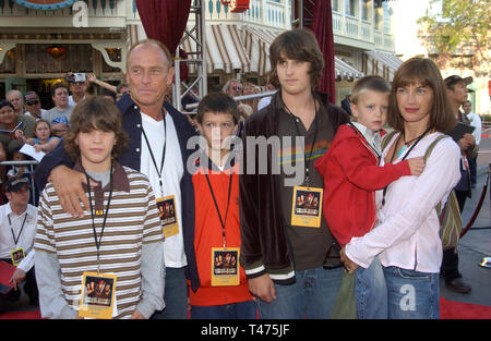 LOS ANGELES, CA. June 28, 2003: Actor CORBIN BERNSEN & wife actress AMANDA PAYS & family at the world premiere of Pirates of the Caribbean: The Curse of the Black Pearl, at Disneyland, California. Stock Photo