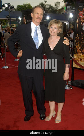 LOS ANGELES, CA. July 22, 2003: Actor MICHAEL O'NEILL & wife at the world premiere, in Los Angeles, of his new movie Seabiscuit. Stock Photo
