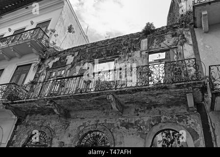 house ruin in casco viejo the historic city of panama city in black and white Stock Photo