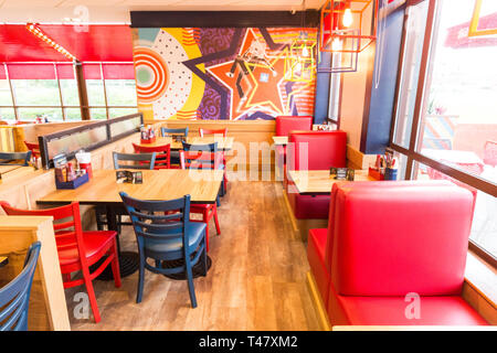 37727   Text100  16/11/17  Pizza Hut restaurant makeover , Robin Park , Wigan.  Picture by Chris Bull / UNP Stock Photo