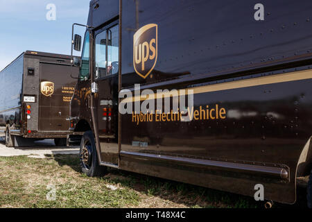 Ups hybrid electric deals vehicles