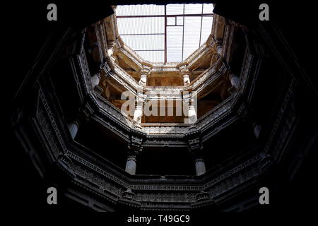 Adalaj Stepwell is a Hindu building in the village of Adalaj near Ahmedabad in the Indian state of Gujarat. Stock Photo