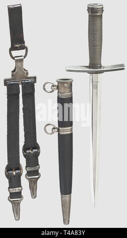 A dagger M 37 for leaders, manufacturer M 7/36, E. & F. Hörster, Solingen  Very good bright blade, the obverse with etched motto Blut und Ehre!  (Blood and Honour!), the reverse etched