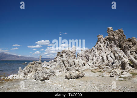 Tufa mineral formation, Mono Lake, California, America. Stock Photo