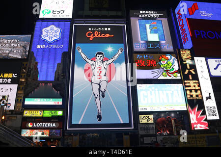 Glico Man advertising poster of a running man, Osaka, Japan Stock Photo