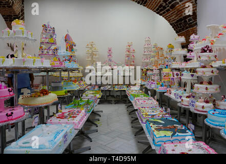 Party cakes at Pasteleria Ideal Bakery in Mexico City, Mexico Stock Photo