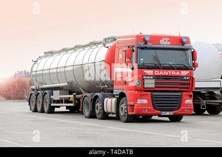 White DAF XF 105.460 semi trailer driving on cobbled Helsinki street after  arrival in Port of Helsinki, Finland on sunny day of spring. April 7, 2020  Stock Photo - Alamy