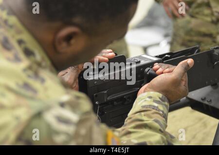 u s army reserve staff sgt gregory vineyard part of the cadre for operation cold - us army fortnite