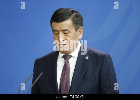 Berlin, Germany. 16th Apr, 2019. Berlin: The President of the Republic of Kyrgyzstan Sooronbaj Dshejenbekow at the press conference in the Federal Chancellery. Credit: Simone Kuhlmey/Pacific Press/Alamy Live News Stock Photo