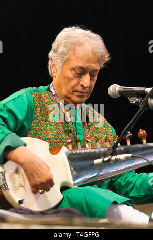 Sarod maestro Amjad Ali Khan performing at the Womad Festival, Charlton Park, UK, July 26, 2014. Stock Photo