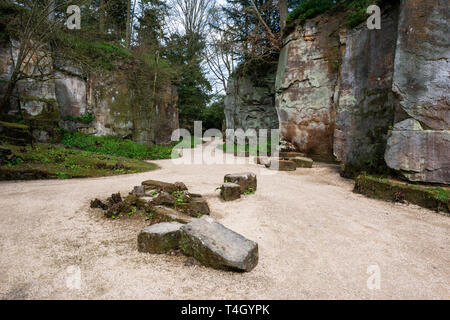 The quarry garden at Belsay Hall, an early 19th Century mansion house, in Northumberland, England, UK Stock Photo