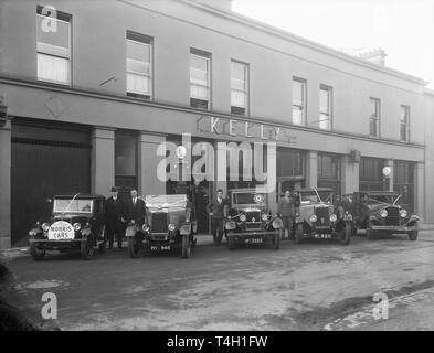 Vintage cars from the 1930s and 40s presented in a photo from the time period Stock Photo