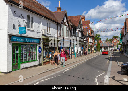 General view along the High Street in Lyndhurst, New Forest, Hampshire, UK. Stock Photo