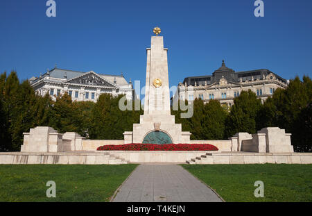 The Soviet War Memorial in Liberty Square (Szabadsag Ter), Budapest, Hungary. Stock Photo