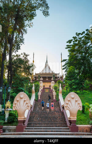 Wat Phnom at sunset, Phnom Penh, Cambodia, Southeast Asia, Asia Stock Photo