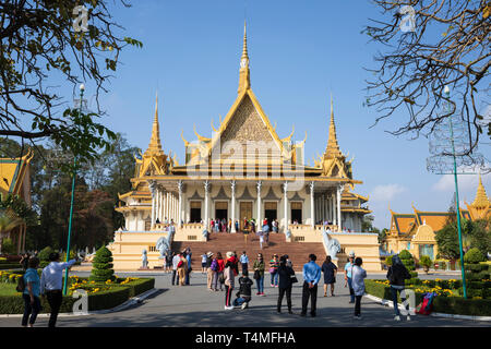 The Royal Palace and Throne Hall, Phnom Penh, Cambodia, Southeast Asia, Asia Stock Photo